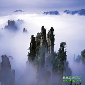 暑期夏令營湘西精華旅游線路：長沙、韶山、張家界、鳳凰純玩8日游